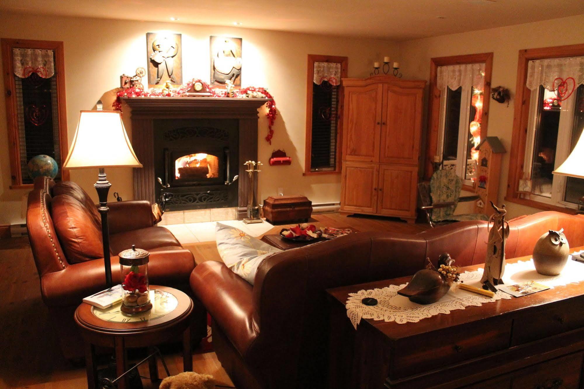 La Petite Douceur Bed & Breakfast Lac Superieur Exterior photo